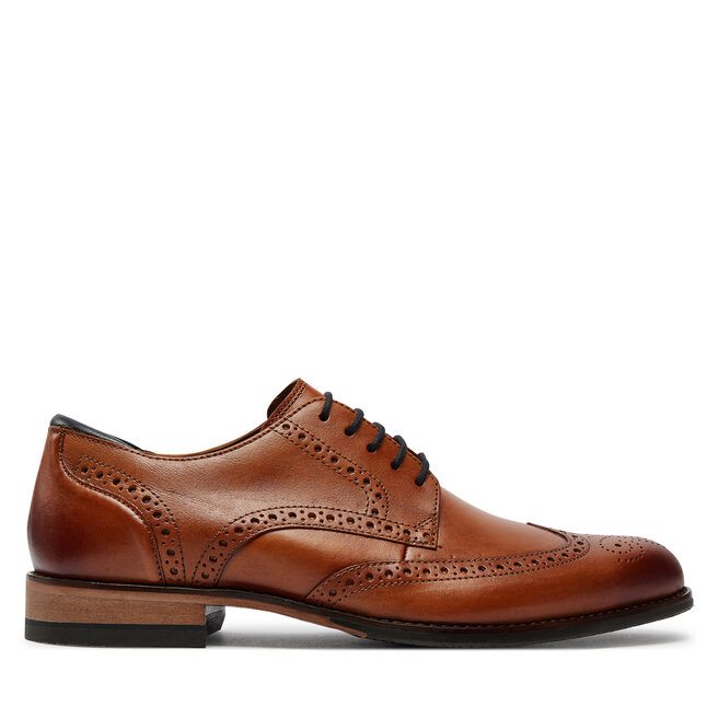 Clarks tan leather 2025