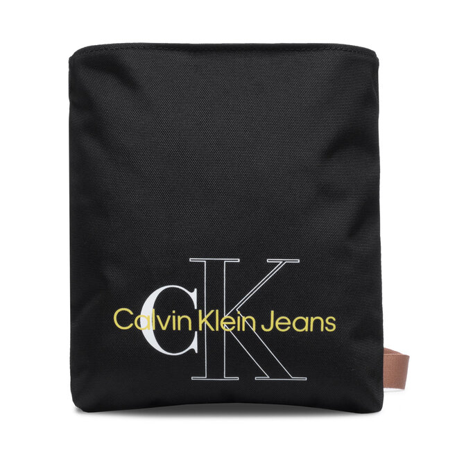 Geantă crossover Calvin Klein Jeans Sport Essentials Flatpack S Tt K50K508887 BDS BDS imagine noua