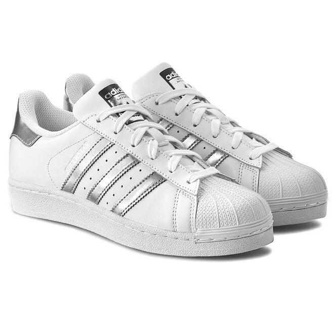 adidas Superstar AQ3091 Ftwwht Silvmt Cblack obuvki.bg