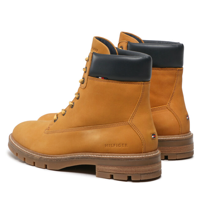 Tommy Hilfiger Kozačky Tommy Hilfiger Padded Nubuck Boot FM0FM04205 Vitage Gold KBH