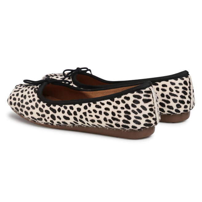 Clarks Balerini Clarks Freckle Ice 261510804 White/Black Leather