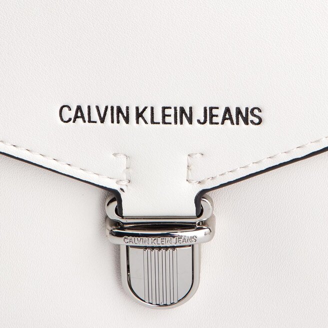 Calvin Klein Jeans Táska Calvin Klein Jeans Sculpted Shoulder Bag K60K605239 102