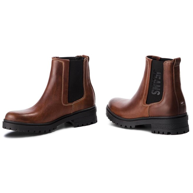 Tommy Jeans Bokacsizma Tommy Jeans Essential Cleated Ch EN0EN00242 Winter Cognac 906