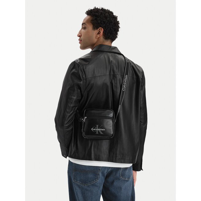 Saszetka Calvin Klein Bold Logo Webbing Square Crossbo LV04D3445G Czarny -