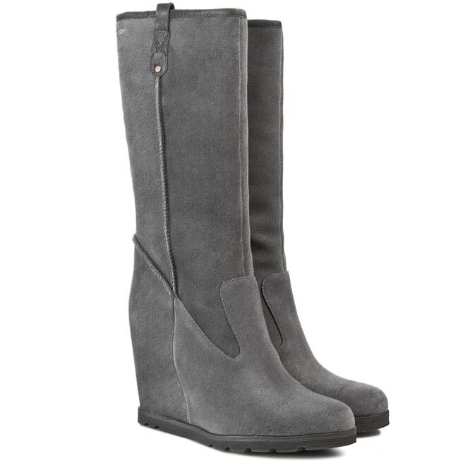 Ugg soleil store wedge boots