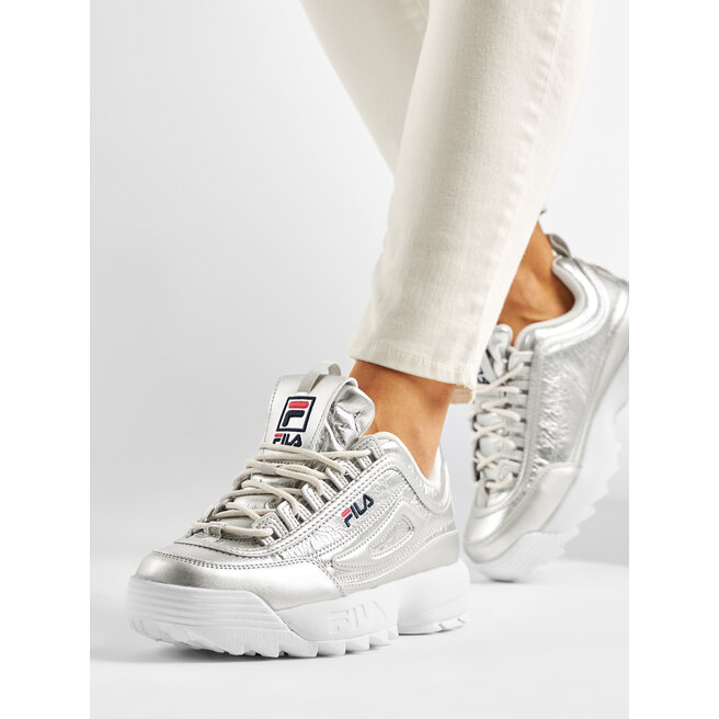 Fila disruptor m cheap low silver