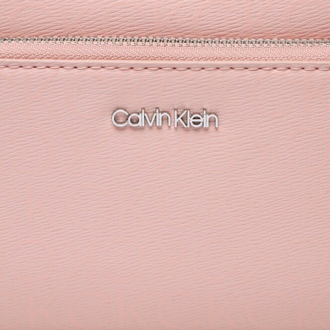 Bolso Calvin Klein Ck Must Camera Bag Lg Epi Mono K60K609895 0GJ