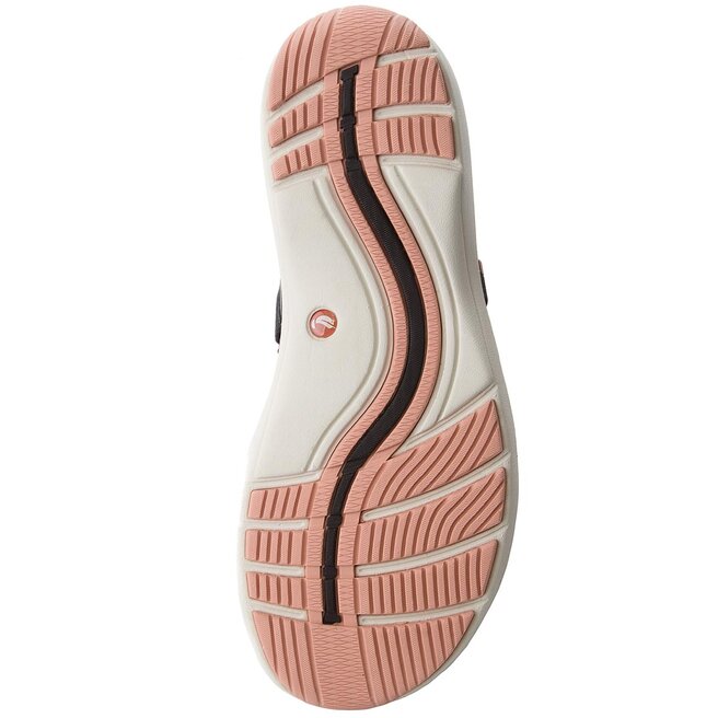 Clarks un roam step deals