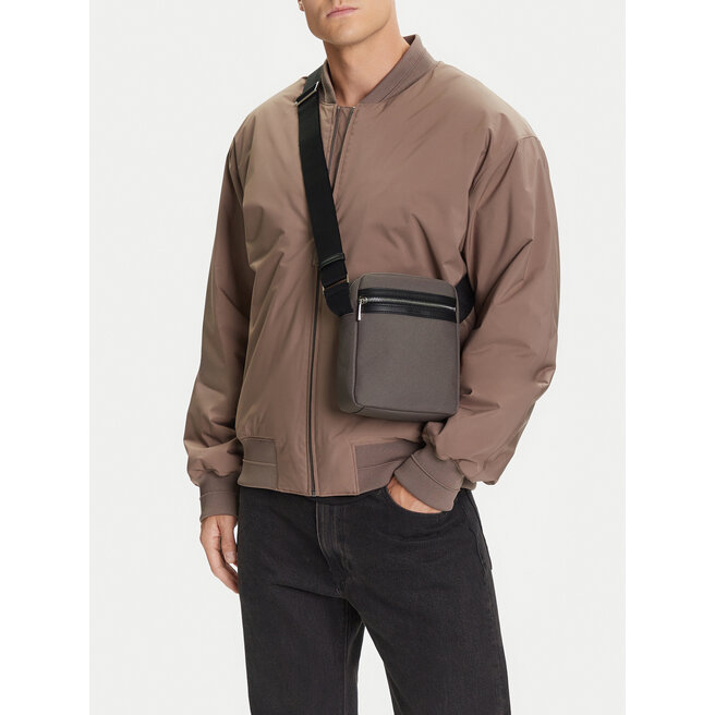 Saszetka Calvin Klein