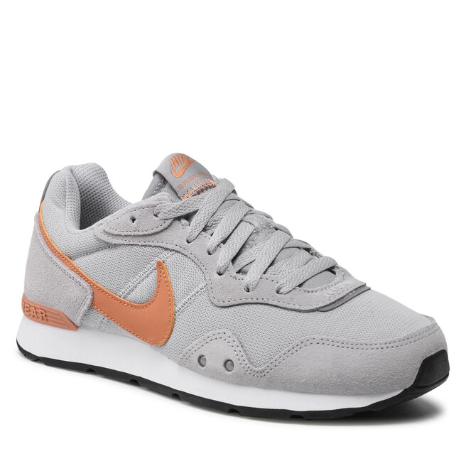 Pantofi Nike Venture Runner CK2944 012 Wolf Grey/Lt Cognac/White 012 imagine noua