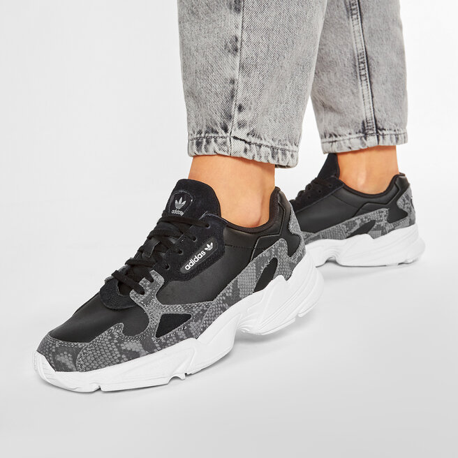 Adidas falcon w hot sale fv4483