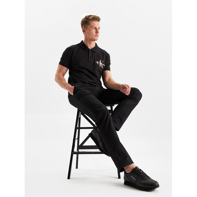 Calvin Klein Jeans Sneakersy Calvin Klein Jeans Retro Runner Lth-Pu Mono Patch YM0YM00581 Black BDS