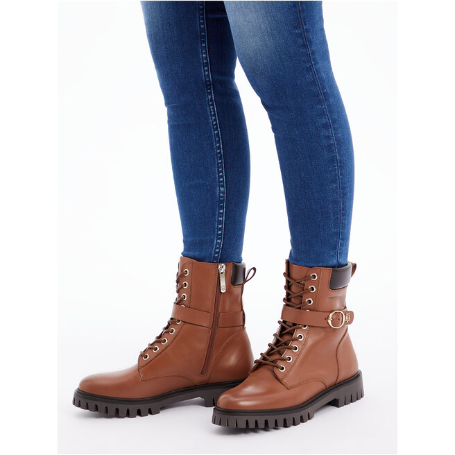 St vletter Tommy Hilfiger Buckle Lace Up Boot FW0FW06734 Natural