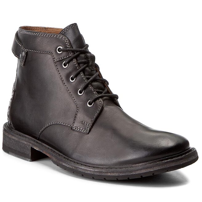 Clarks clarkdale bud leather boots store