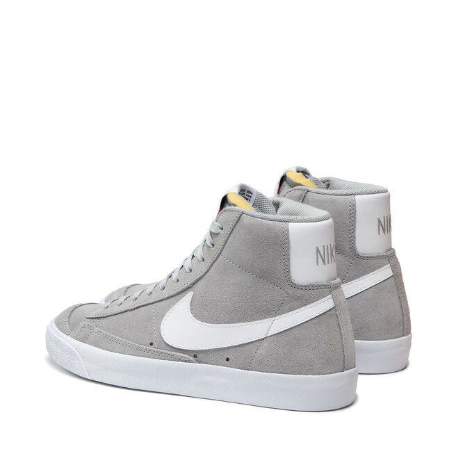 Nike blazer high suede top