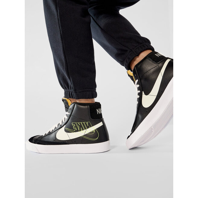 Nike Blazer Mid '77 DA4651 001 