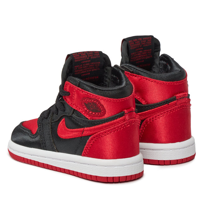 Nike og hotsell red