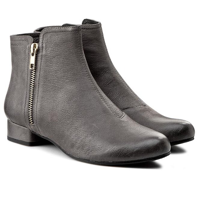 Tronchetti vagabond top