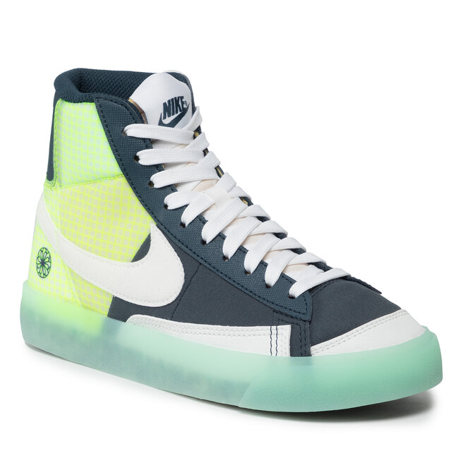high top skate shoes nike