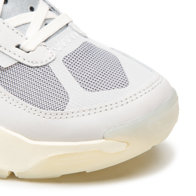 Nike Обувки Nike Jordan Air 200E DC9836 110 Summit White/Coconut Milk