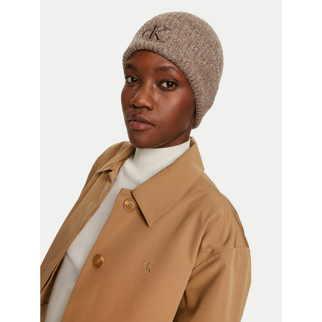 Czapka Calvin Klein Thick Embroidery - Beżowy