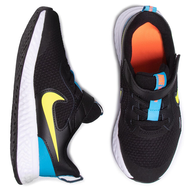 Nike revolution sale 33