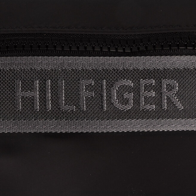 Tommy hilfiger sport mix messenger best sale