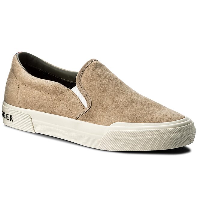 Tommy hilfiger heritage suede sneaker discount