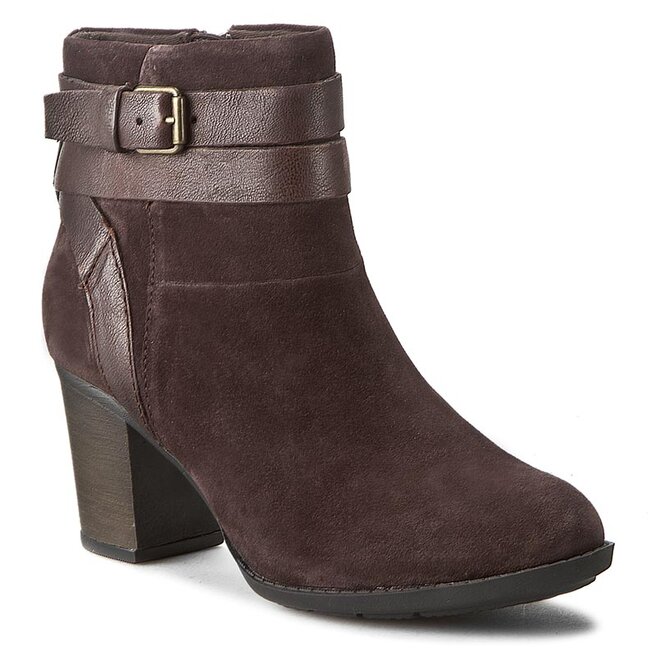 Clarks enfield top
