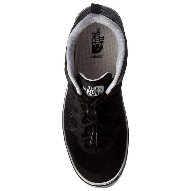 The north face base camp flow store sneaker