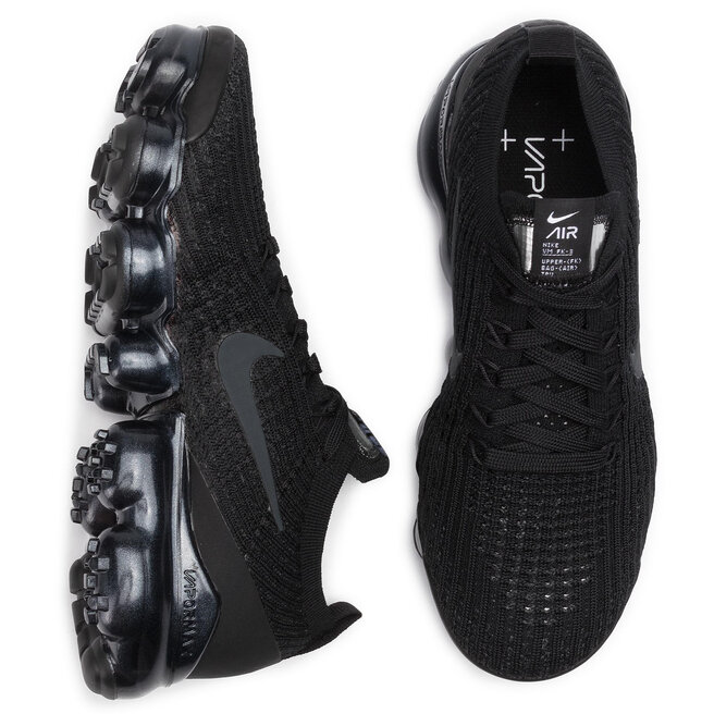 nike vapormax flyknit black on black