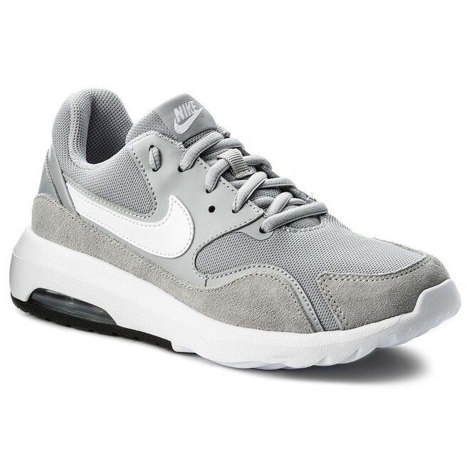 Nike nostalgic air max hotsell