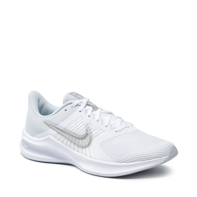 Batai Nike Downshifter 11 CW3413 100 White/Metallic Silver • Www.eavalyne.lt