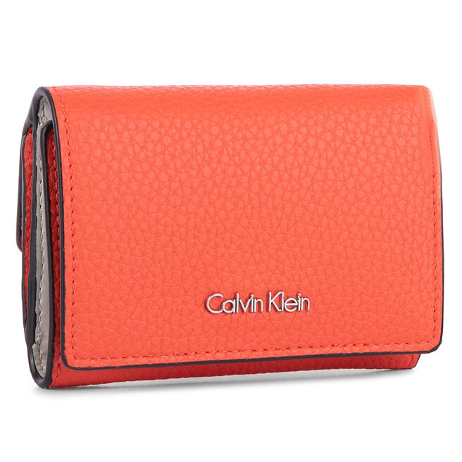 Calvin Klein Ajándékszett Calvin Klein Giftset Small Wallet + Keyfob K60K603817 801