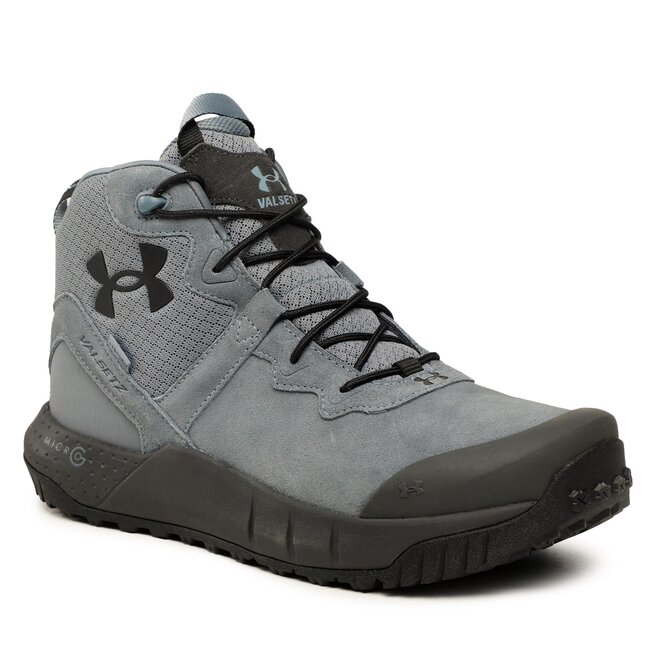 Under sales armour trekking