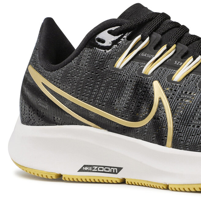 Zoom pegasus 36 black gold top