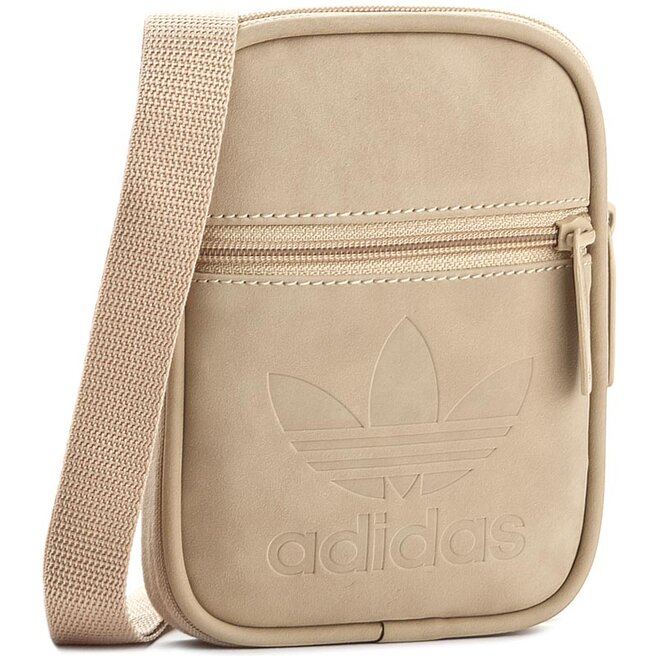 Bra na adidas Fest Bag Casual BK7077 LINKHA Linkha Kaklin eobuv.cz