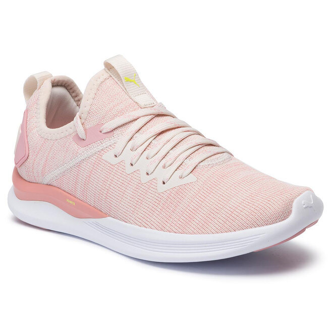 puma core run hooded jacket