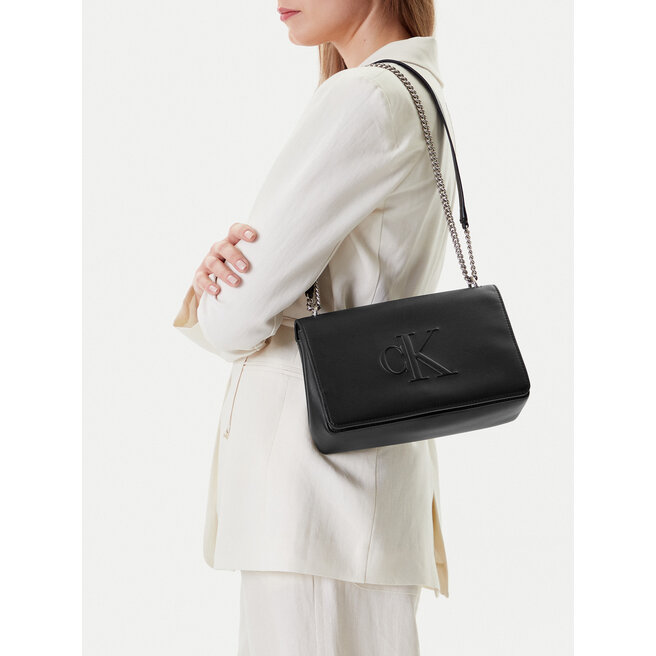 Torebka Calvin Klein Jeans Sculpted Ew Flap Conv Chain LV04K3035G Czarny -