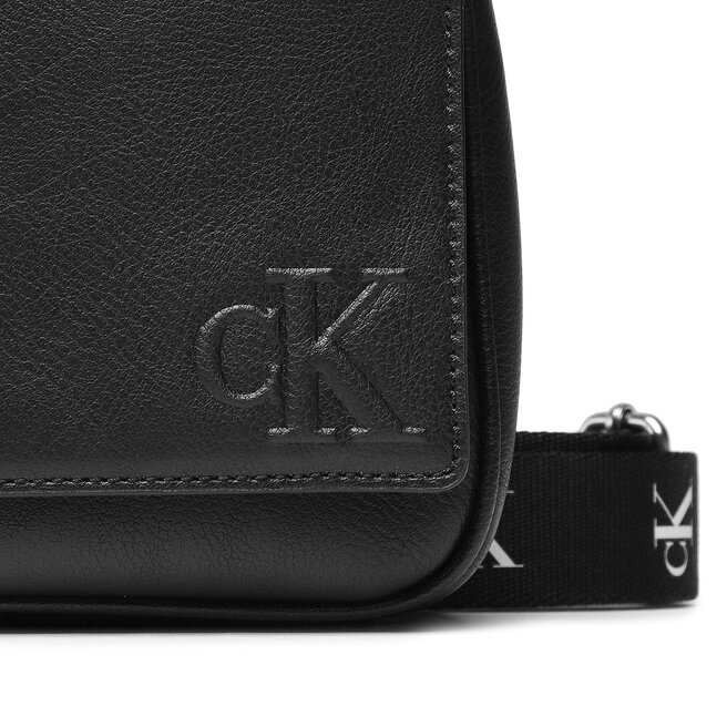 Calvin Klein Дамска чанта Calvin Klein Ultralight Ew Flap Conv25 K60K610403 BDS