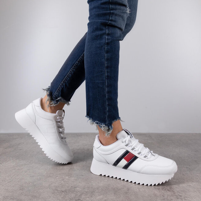 tommy jeans high cleated
