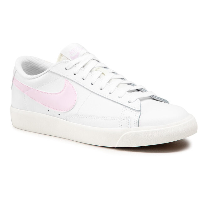 White leather nike blazers store
