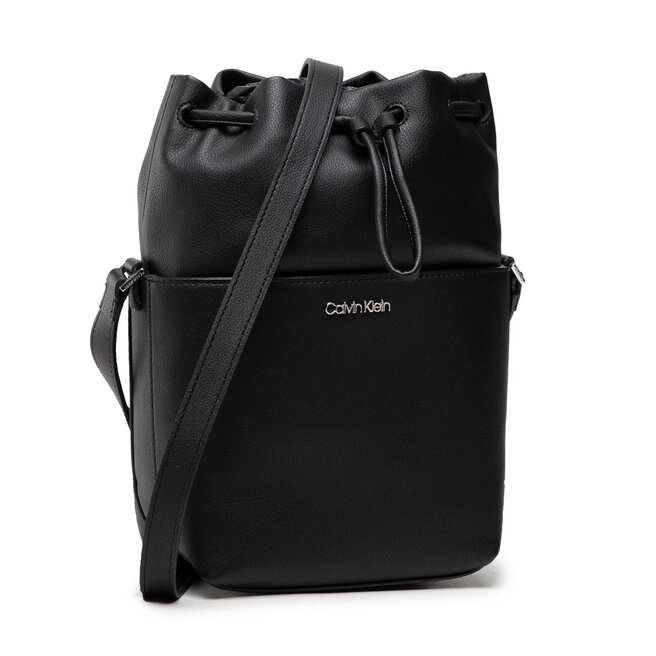 Calvin Klein Τσάντα Calvin Klein Ck Must Bucket Bag Sm K60K609124 BAX