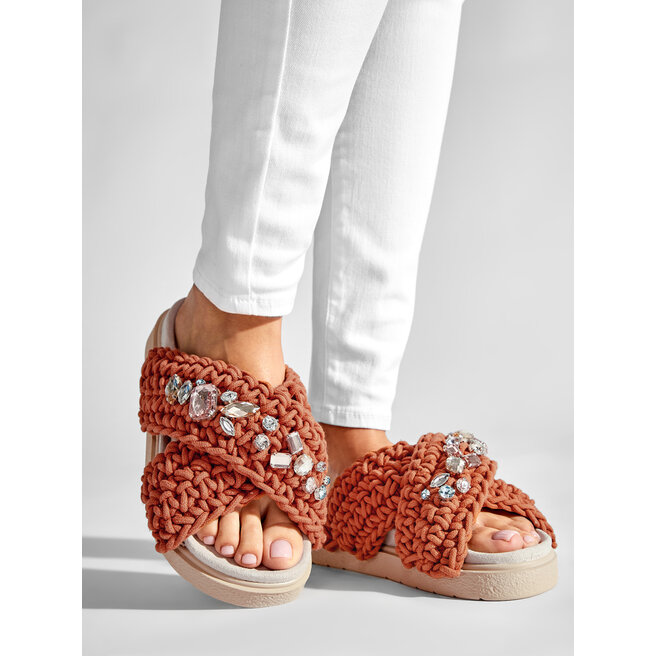 Inuikii Παντόφλες Inuikii Woven Stones 70104-006 Brown