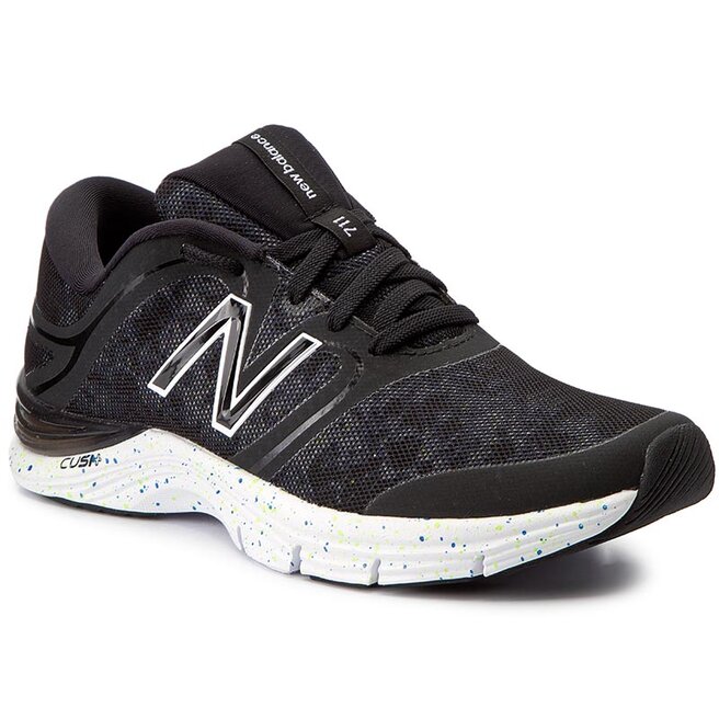 Scarpe New Balance WX711FG2 Czarny 1 escarpe