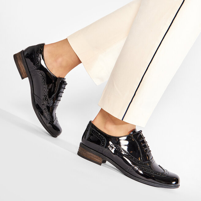 Clarks Oxford Schuhe Clarks Hamble Oak 203506494 Black Patent