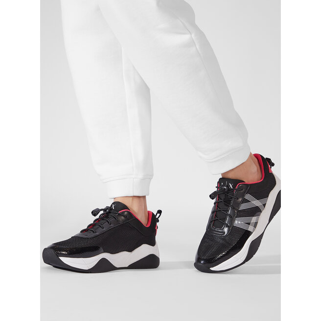 Armani Exchange Sneakers Armani Exchange XDX105 XV581 S040 Black/Coral