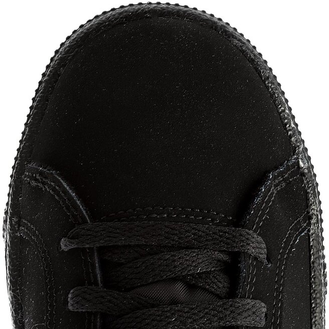 Batai Nike Court Royale 833535 001 