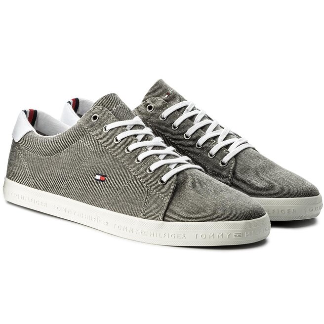 Tommy hilfiger essential 2025 long lace sneaker