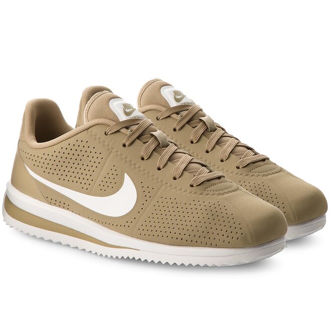 White nike cortez ultra moire 2025